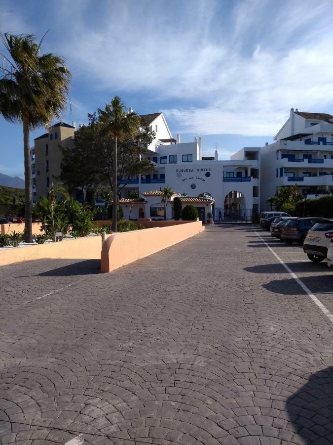 Duquesa Suites. Manilva Сан-Луис-де-Сабинильяс Экстерьер фото